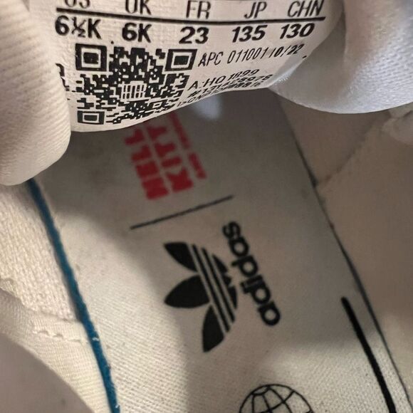 Adidas x hello kitty sneakers - Picture 4 of 9